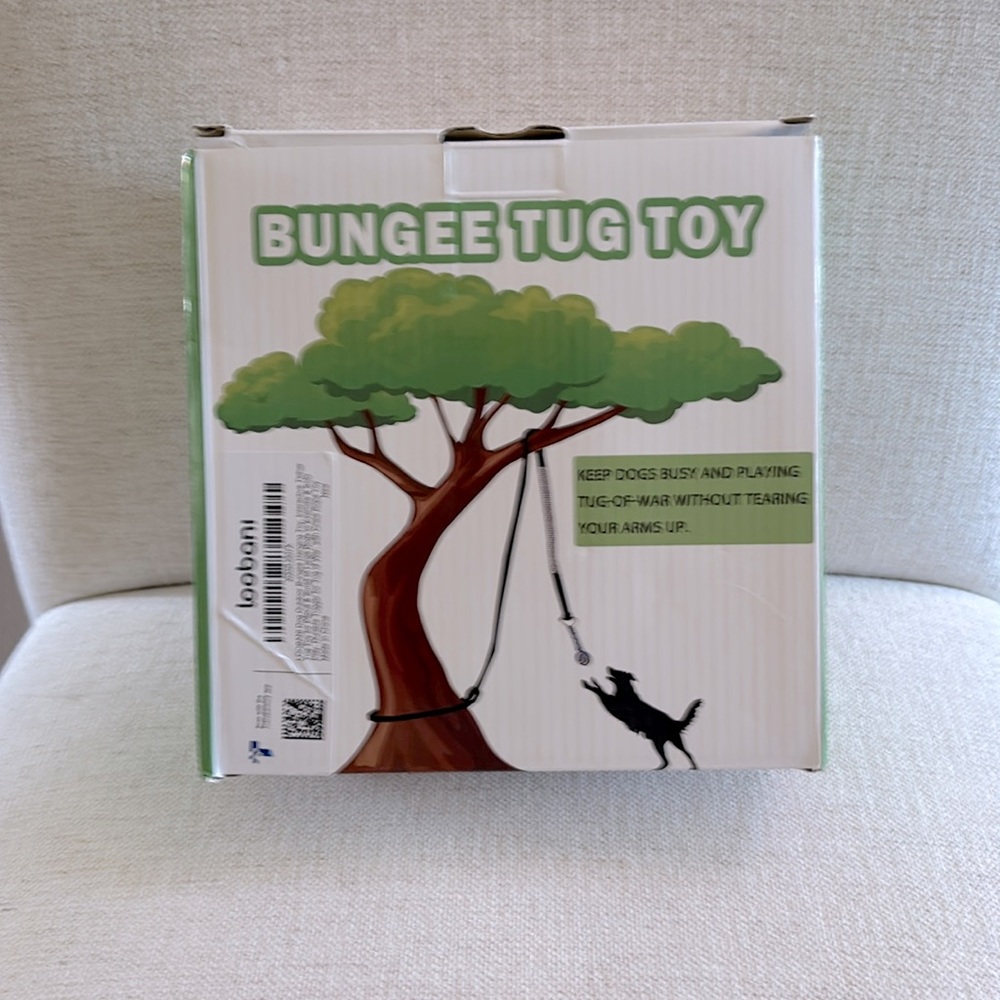 Loobani Bungee Tug Toy For Dogs. Black. Outdoor Tree Toy. NWT.